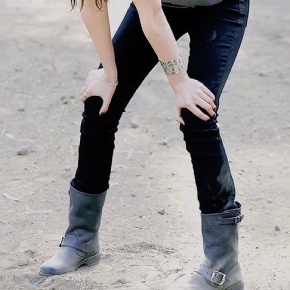 Frye Veronica Short Boots, Black Leather.